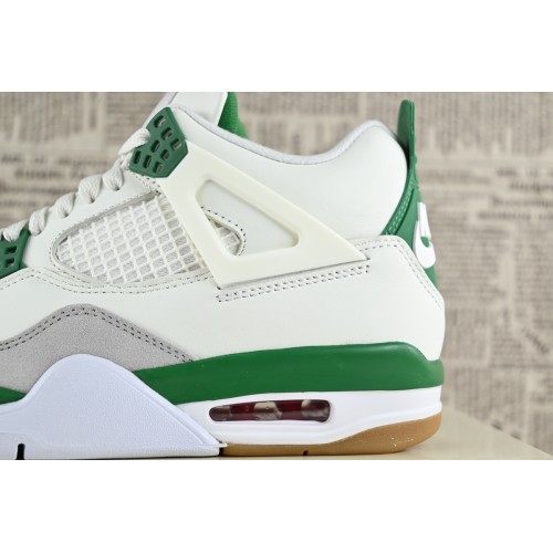 Jordan 4 Retro SB Pine Green